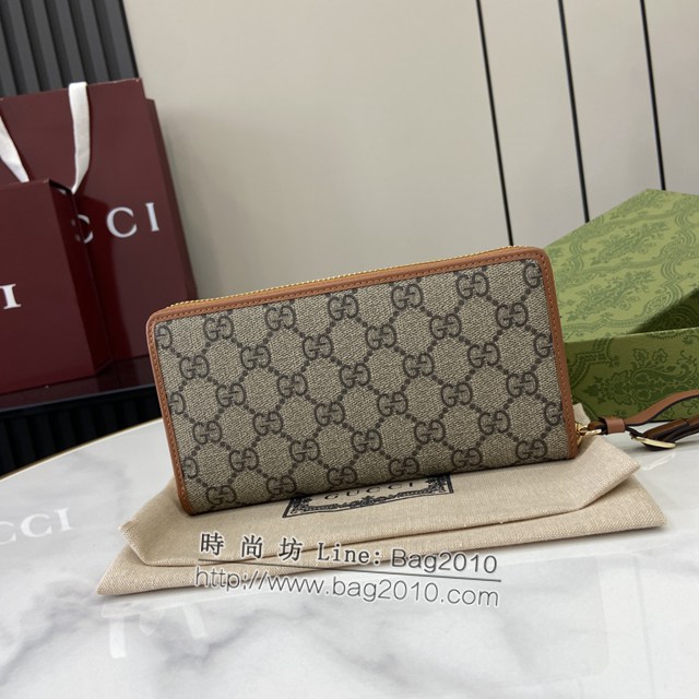 Gucci專櫃古馳最新款Emblem系列拉鏈長夾錢包 jh2410型號：821803